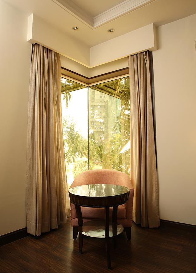 Inde Hotel Signature Tower Гургаон Экстерьер фото